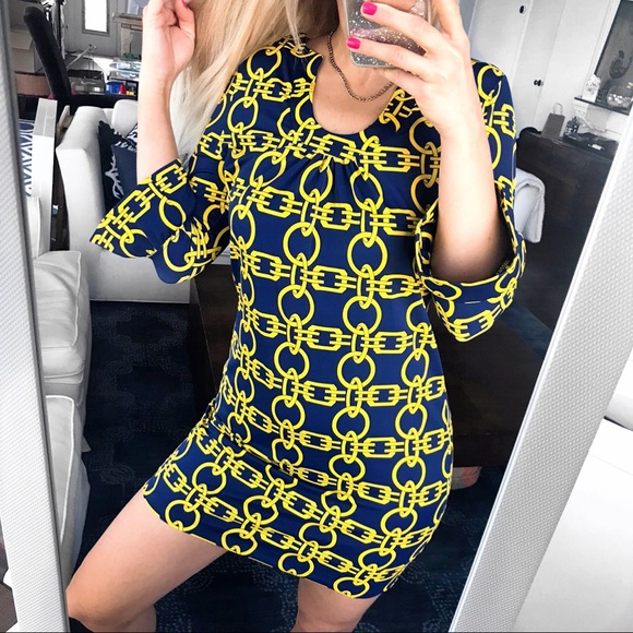 💫 ARYEH ANTHROPOLOGY YELLOW CHAIN DARK BLUE DRESS - Picture 2 of 10